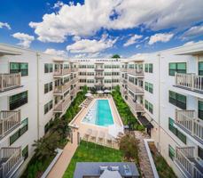 featured image of 2511 Glenallan Ave