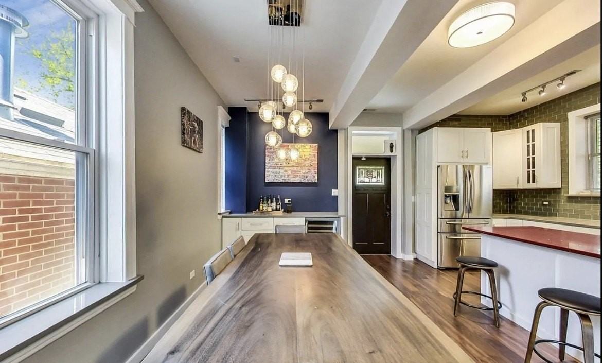 2038 W Homer St #3 - Photo 7 of 20