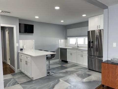 16-37 Parmelee Ave - Photo 2 of 17