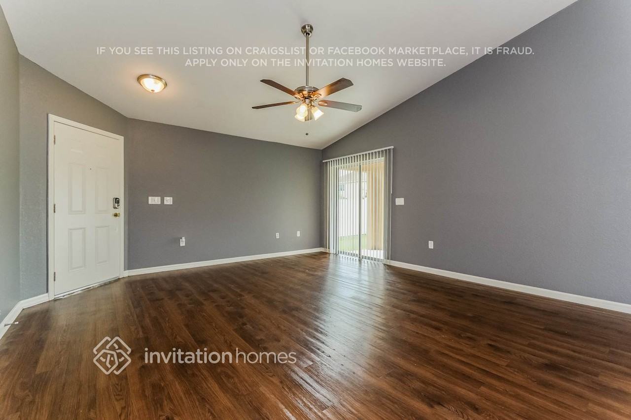 2529 Bobby Lee Ln - Photo 4 of 16