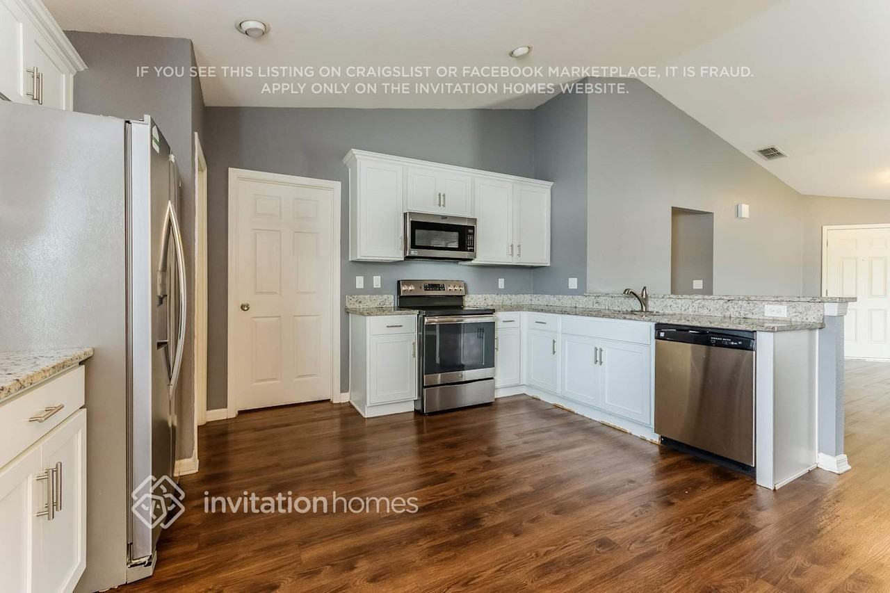 2529 Bobby Lee Ln - Photo 7 of 16