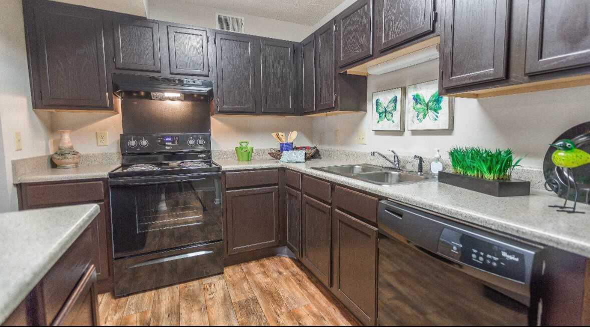 Northfield Commons - Photo 4 of 14