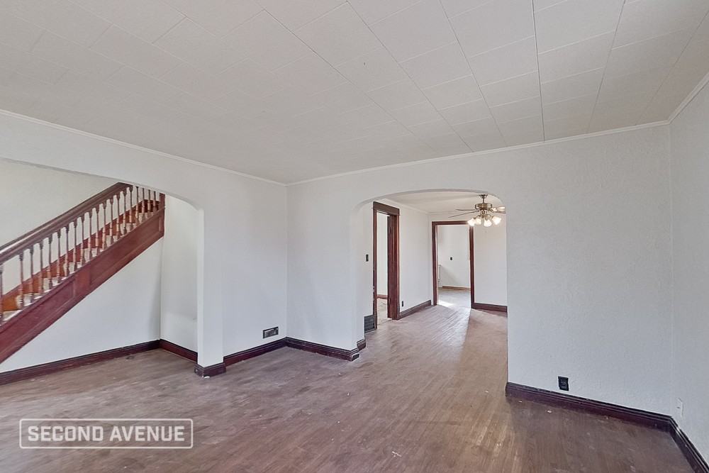 1025 Wisconsin Ave - Photo 3 of 18