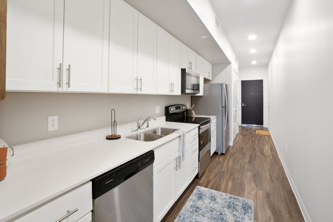 The Residence at Willow Falls - Photo 7 of 50