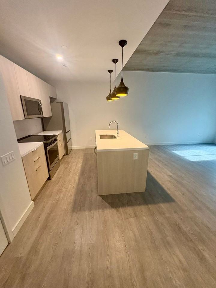 Baumhaus Apartments - Photo 7 of 28