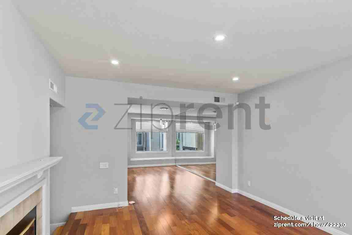 437 Camille Cir #12 - Photo 7 of 31