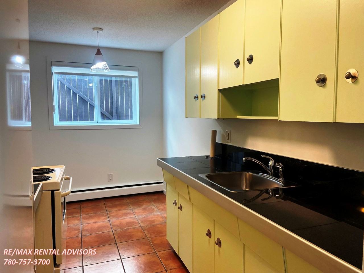 8524 Gateway Blvd Nw - Photo 2 of 18