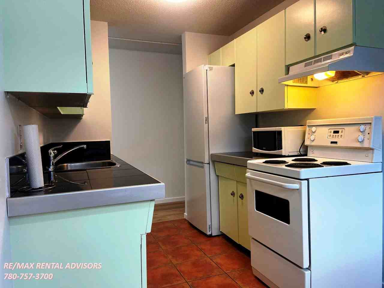 8524 Gateway Blvd Nw - Photo 3 of 18