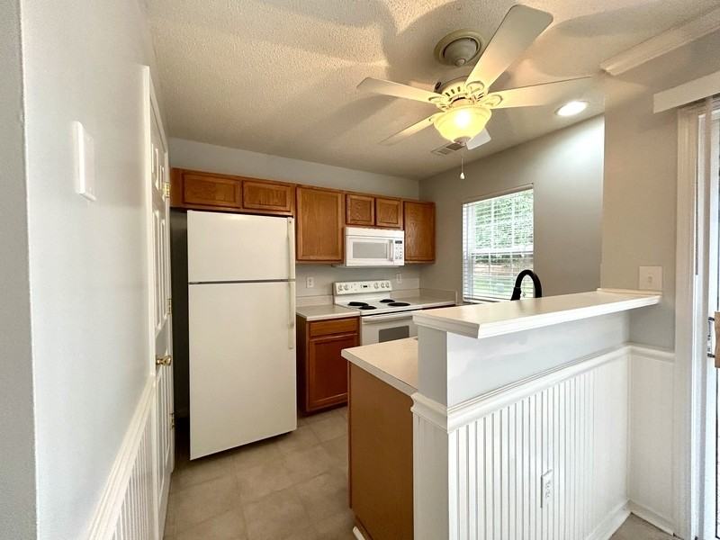 12188 Bottlebrush Pl - Photo 7 of 17