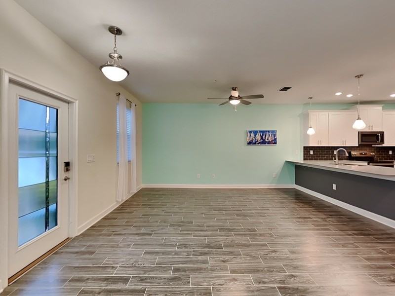 11713 Fiction Ave - Photo 2 of 26