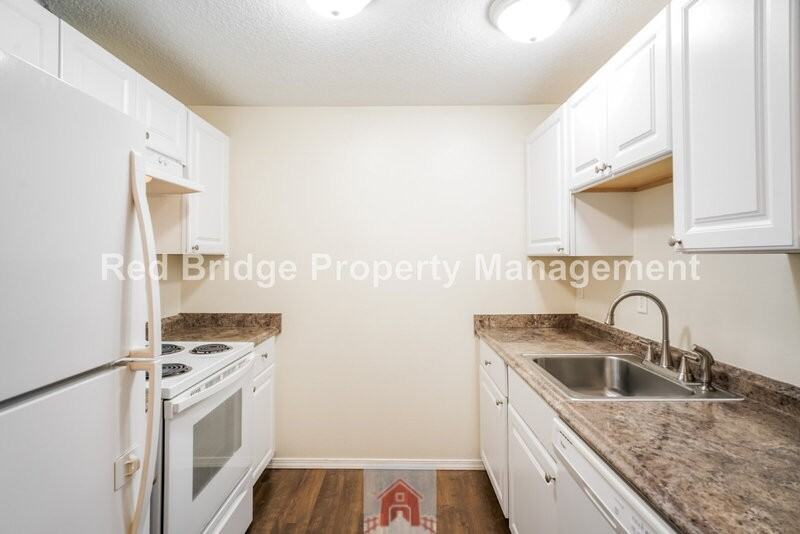 12270 Sw Gingham Ln #D - Photo 7 of 18