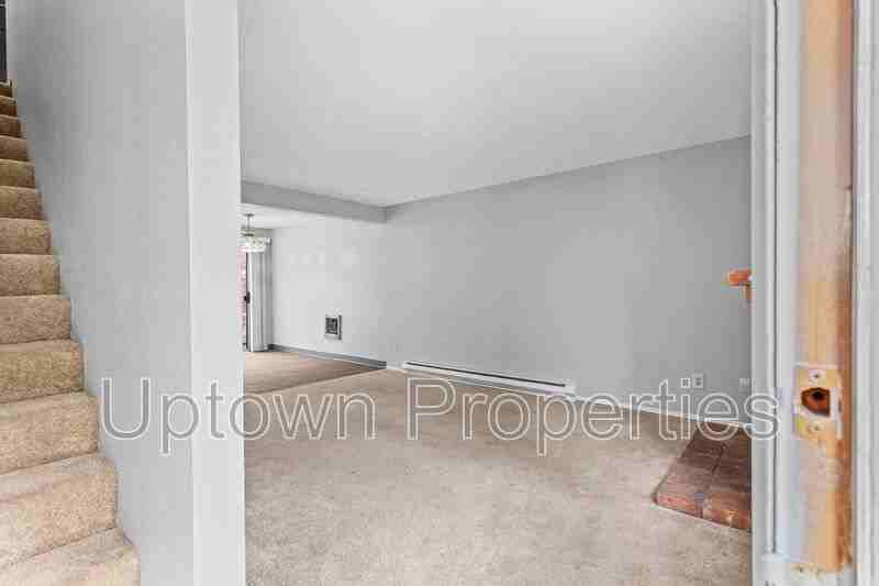 8313 Se 17th Ave - Photo 3 of 23