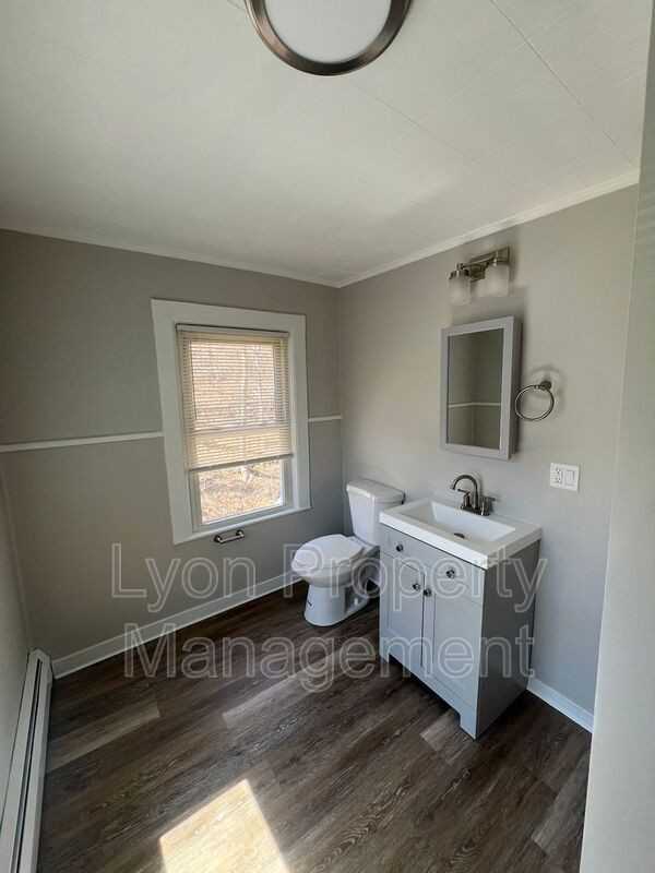 36 N 3rd Ave #2ndFL - Photo 7 of 10