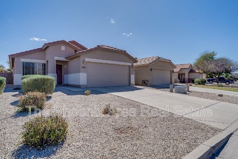 40219 N Cassara Dr - Photo 3 of 41