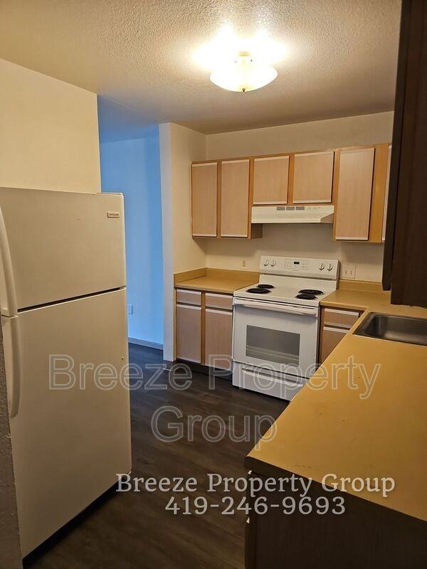 10 Southard Ave #107 - Photo 2 of 13