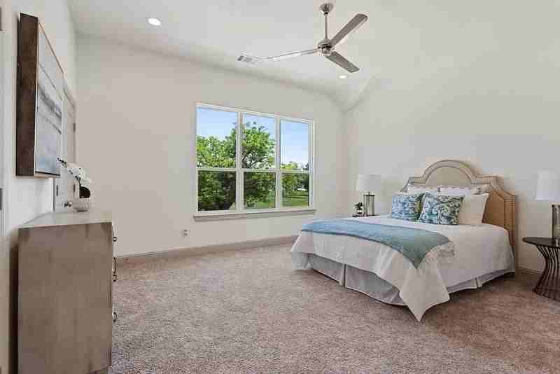 3130 Wayside Ave - Photo 4 of 10