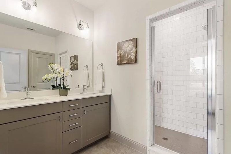3130 Wayside Ave - Photo 7 of 10