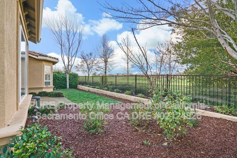 815 Royal Troon Pl - Photo 2 of 50