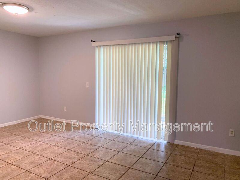 5885 Dahlia Dr #113 - Photo 3 of 7