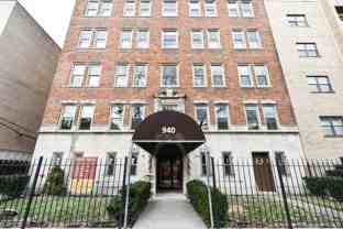 940 W Winona St #602 - Photo 1 of 1