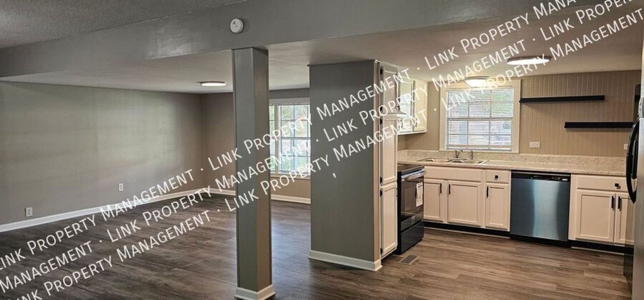 1213 Roach Hollow Rd - Photo 5 of 50