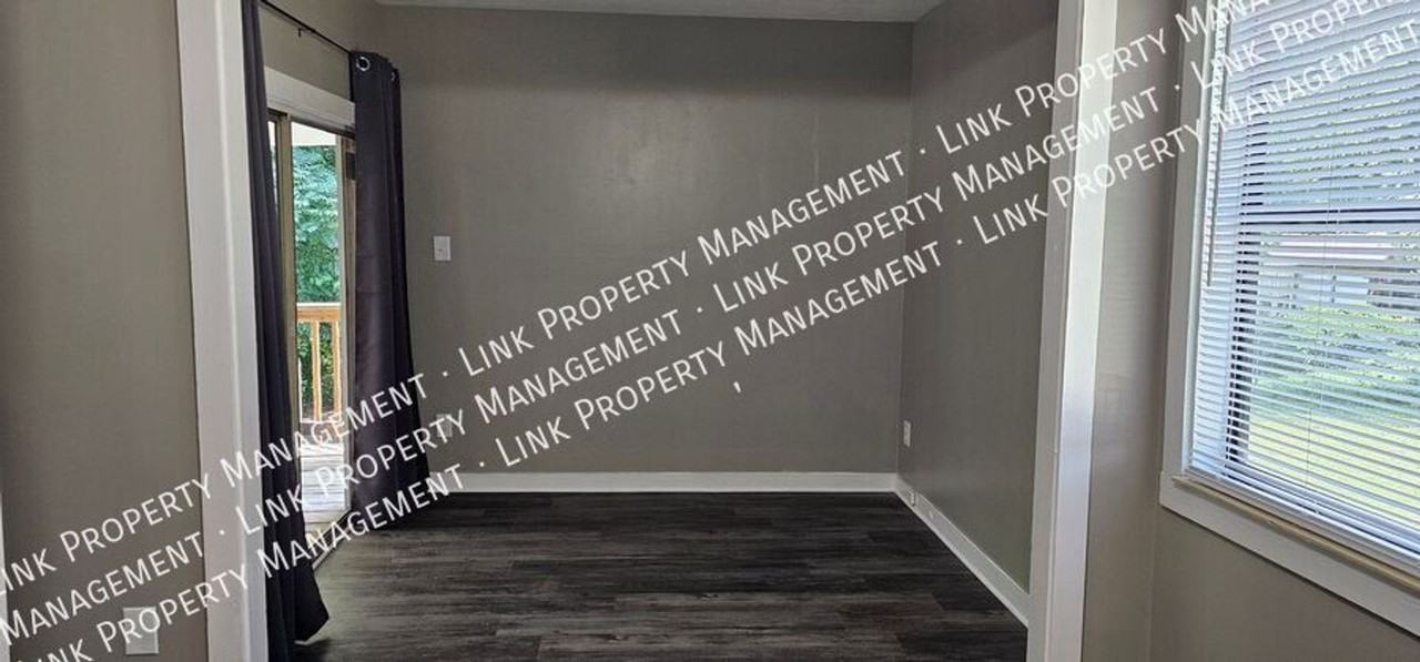 1213 Roach Hollow Rd - Photo 6 of 50