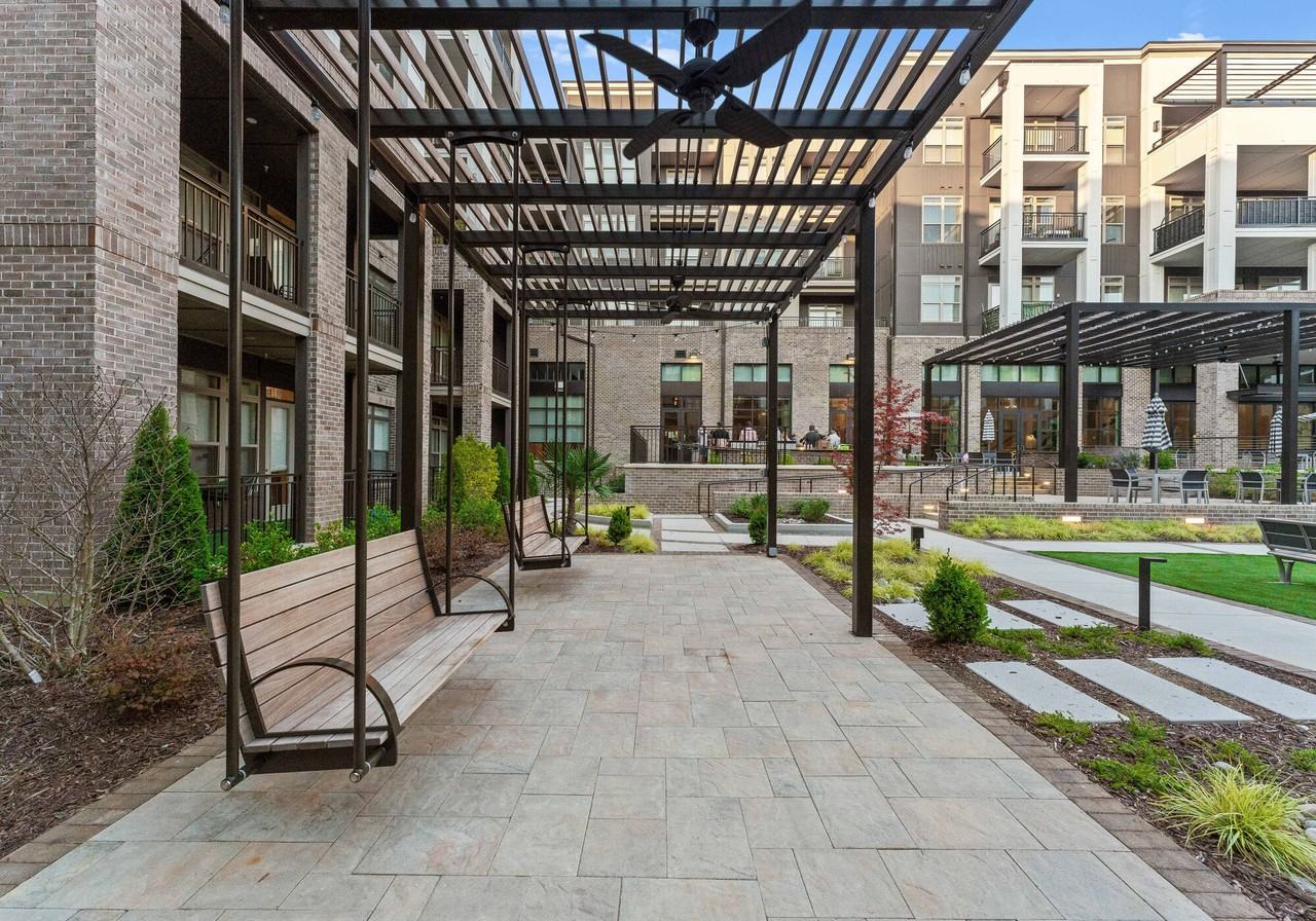 Providence Row - Photo 4 of 36