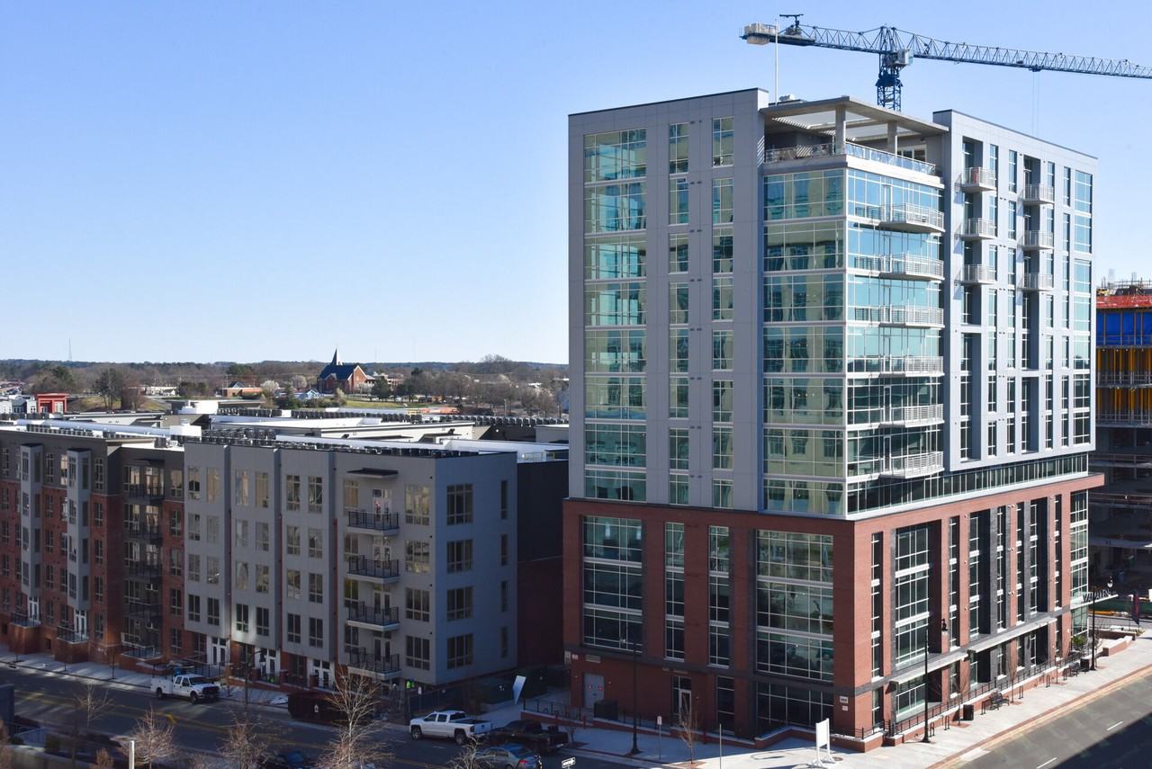 Van Alen - Photo 7 of 50