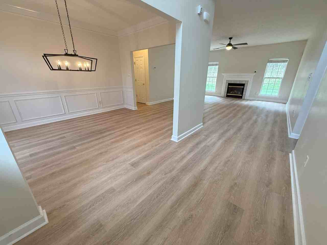 1958 Wilrose Pl - Photo 2 of 18