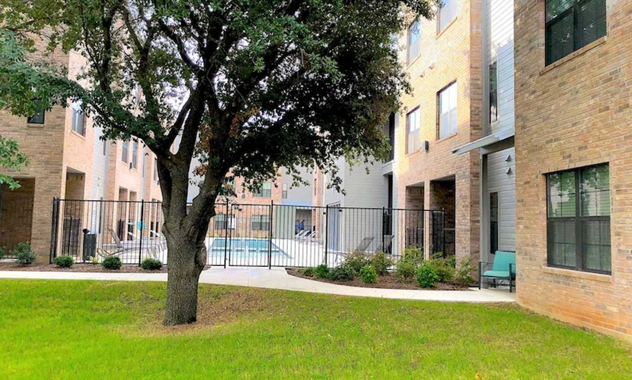 Luxury Townhomes, Modern Living, with Top - Photo 4 of 9