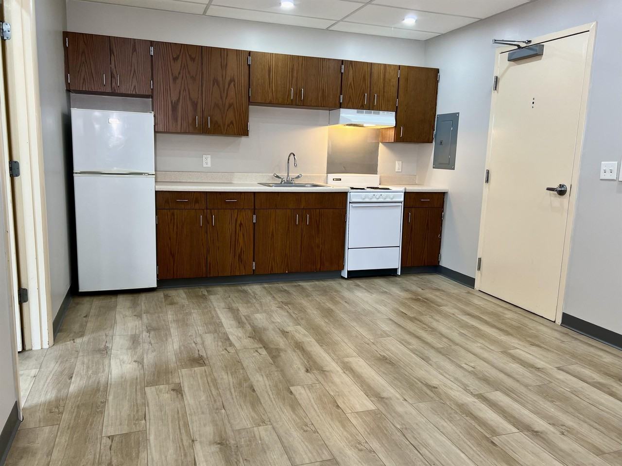 622 17th Street - Photo 2 of 11