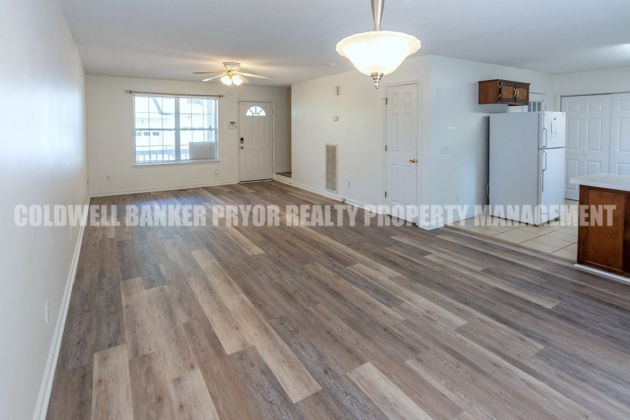 1240 North Concord Road - Photo 7 of 34