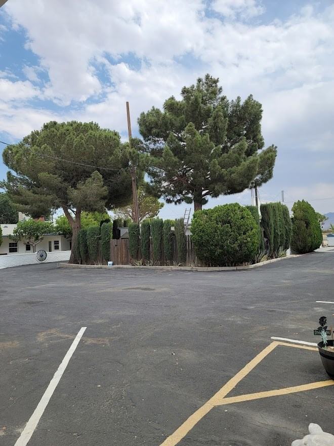 38818 Yermo Road - Photo 2 of 37