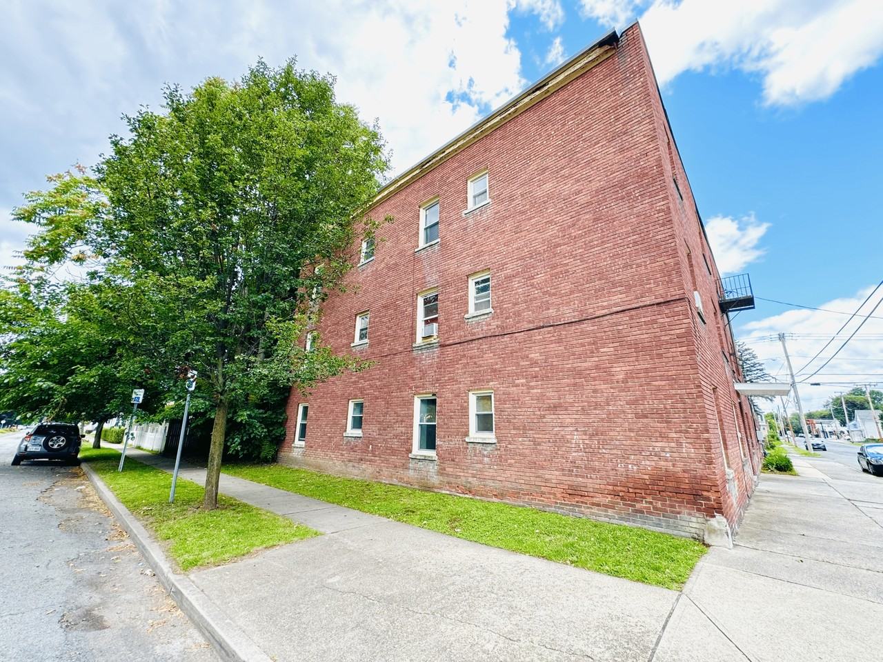 40 102nd Street - Photo 5 of 5