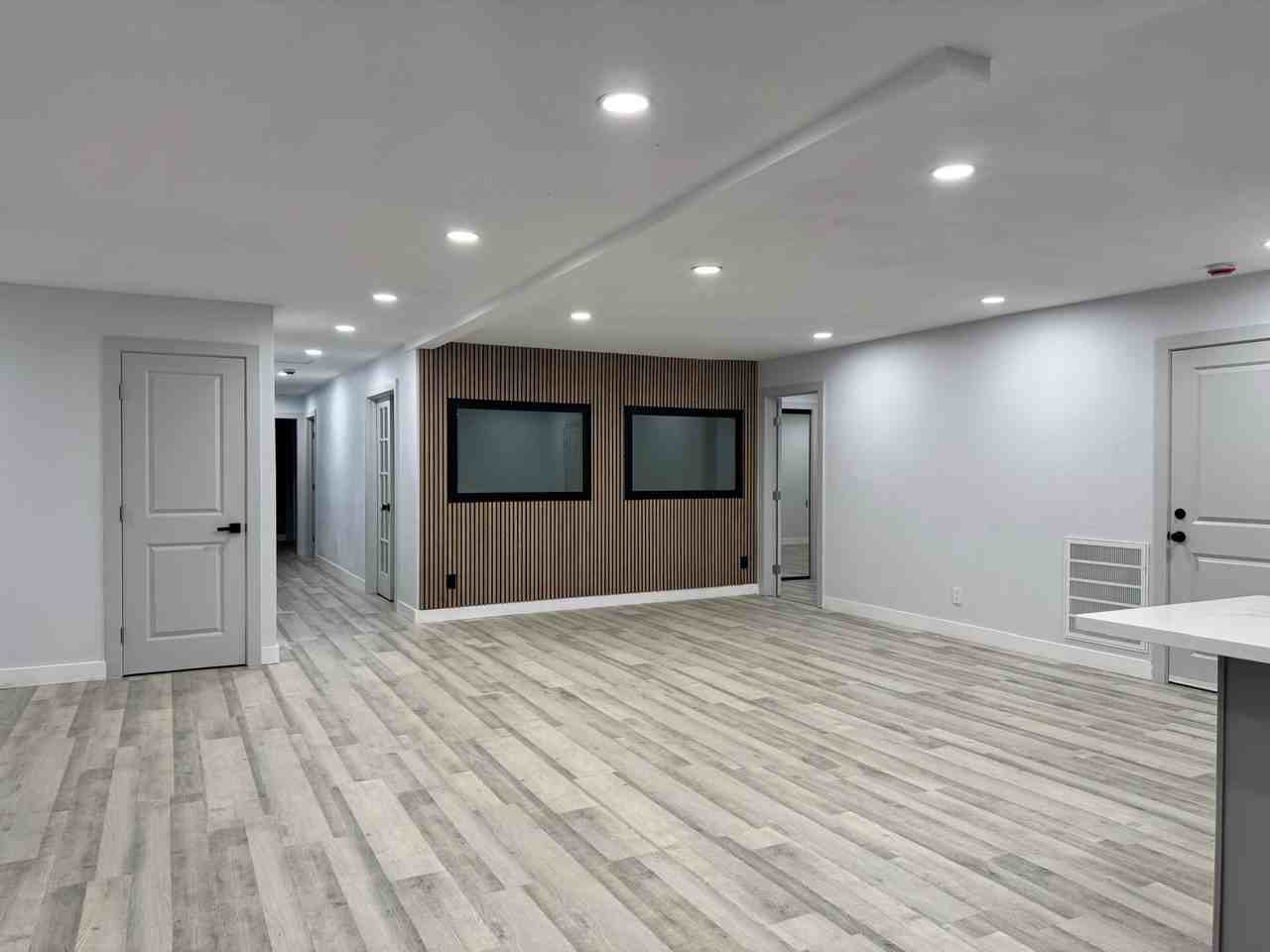 721 Clyde Avenue ##A - Photo 3 of 15