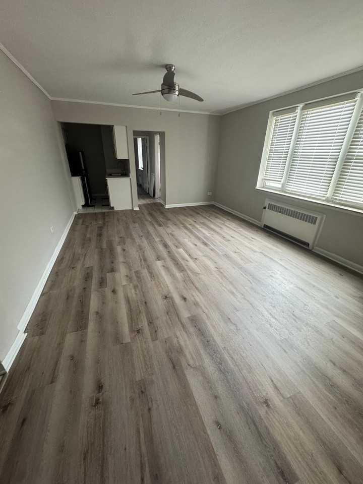 2515 Kemper Rd - Photo 5 of 5