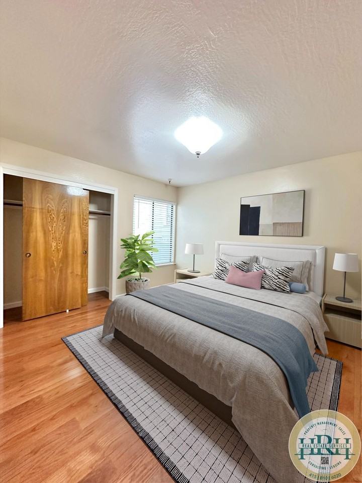 33 Hill St - Photo 3 of 27
