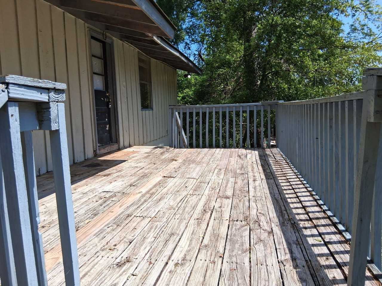 2150 1/2 Winston Ave - Photo 4 of 10