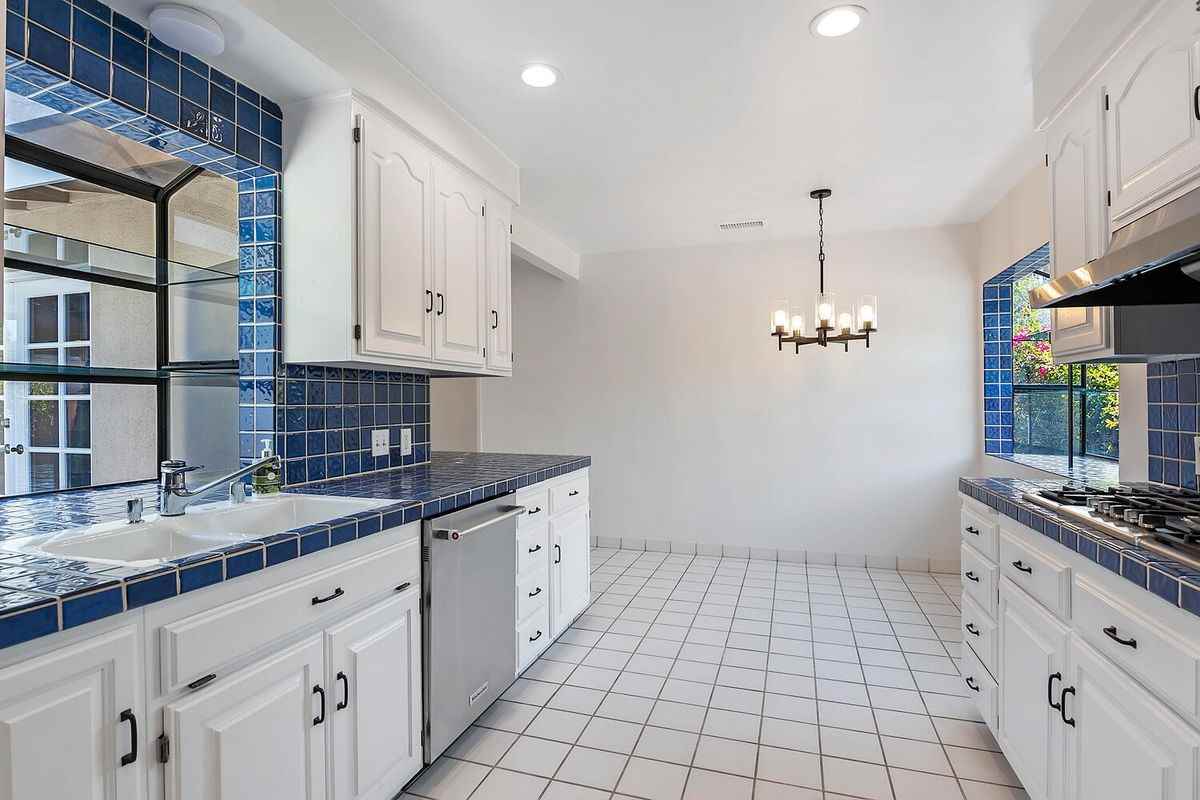 11555 Duque Dr - Photo 7 of 23