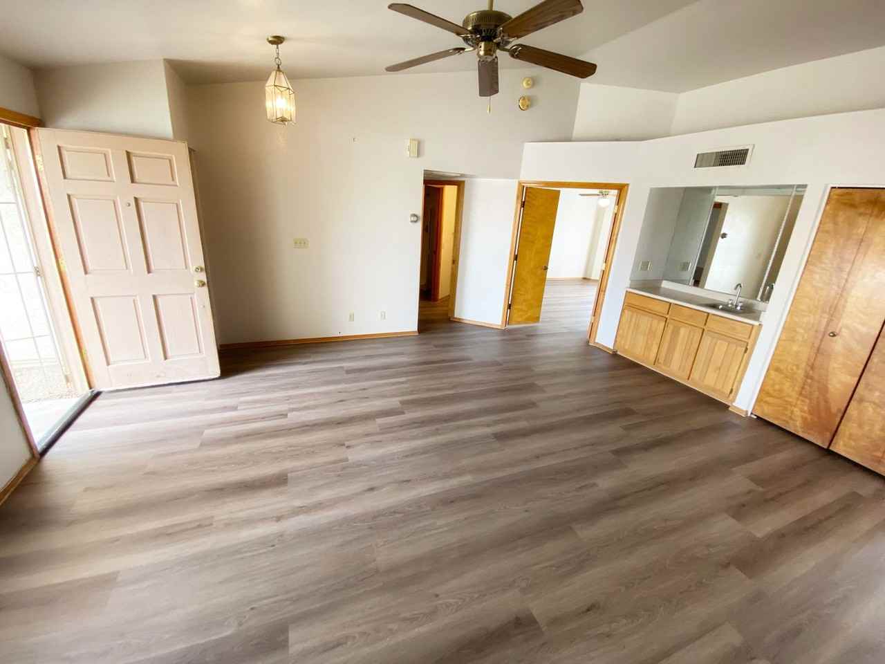 11343 W Townley Ave - Photo 3 of 29