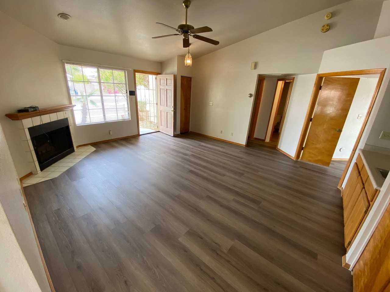 11343 W Townley Ave - Photo 4 of 29