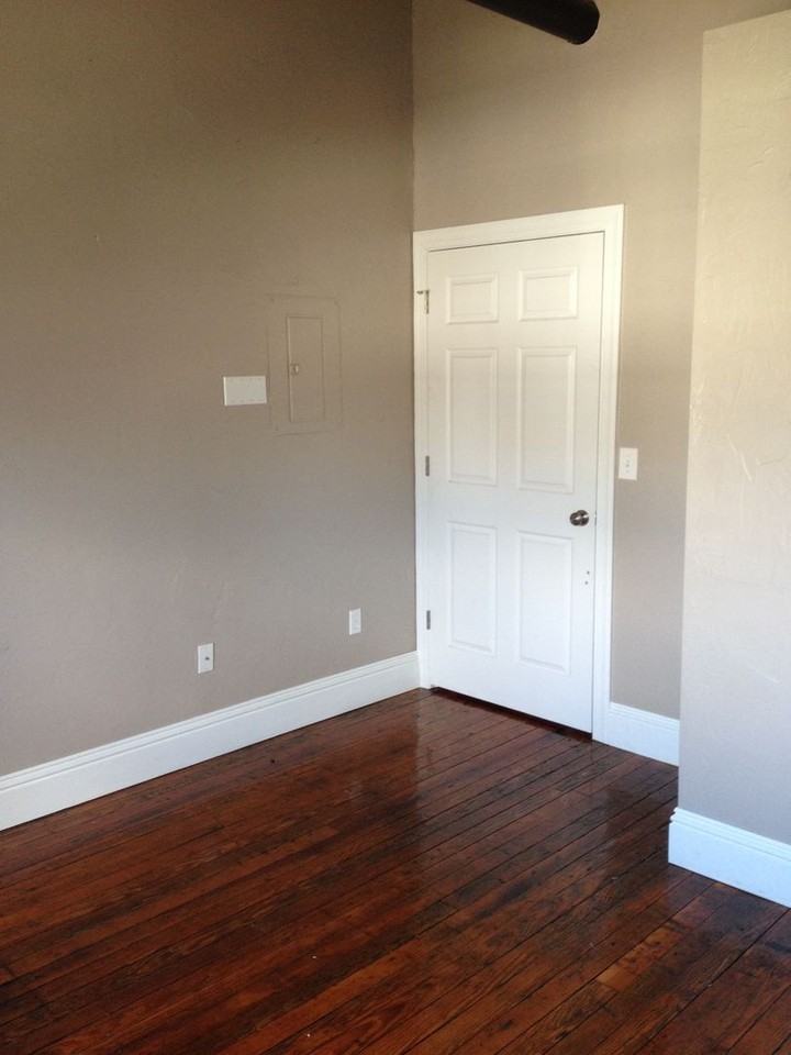 Monroe Street Suites - Photo 5 of 30