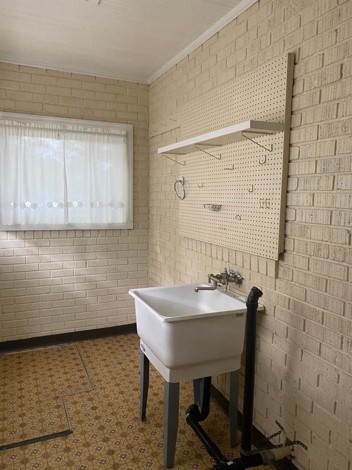 606 Fulton St - Photo 3 of 13