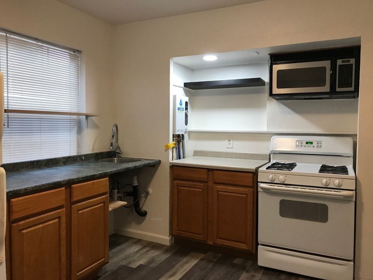 5318 Olive Hwy - Photo 2 of 9