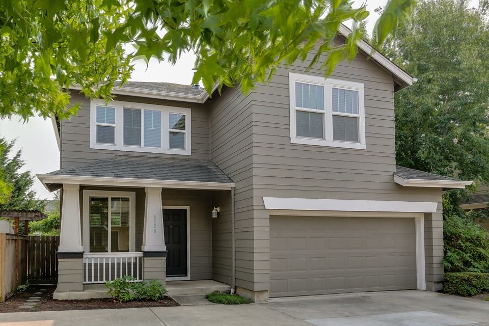 5226 Wales Dr - Photo 2 of 20