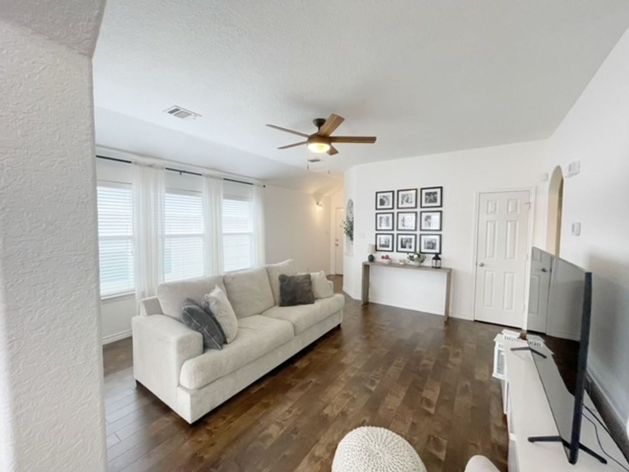 10202 Sun Ml - Photo 5 of 25