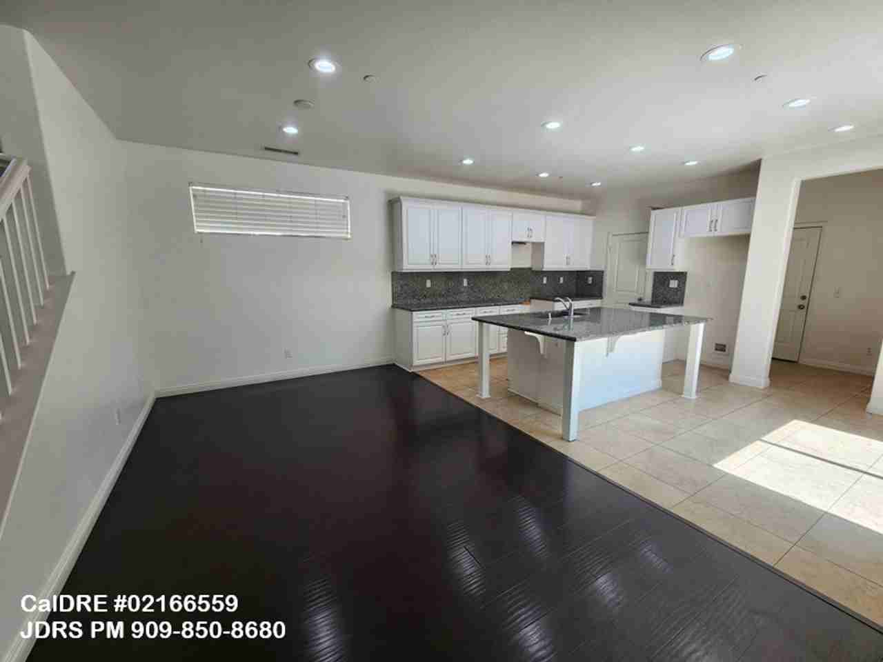 3185 S Hampton Way - Photo 2 of 15