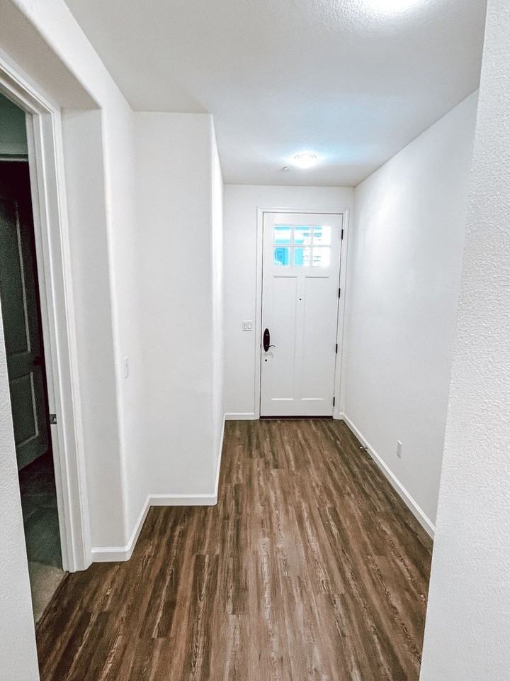 2297 Central Pkwy
