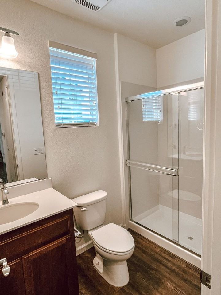 2297 Central Pkwy - Photo 7 of 16