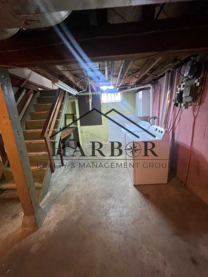 709 5th Ave Sw - Photo 7 of 15